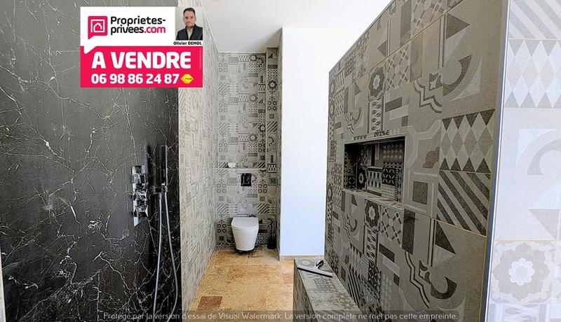 Maison - 180 m² - 6 pièces