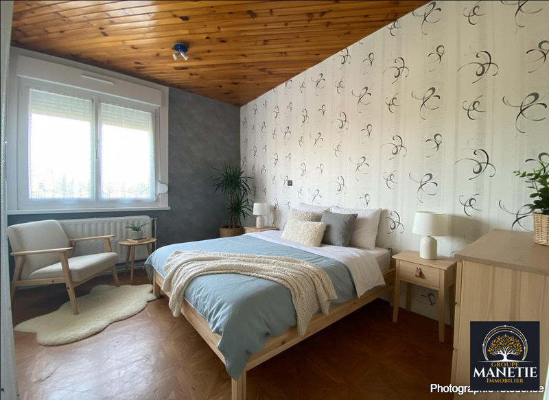 Maison - 97 m² - 6 pièces