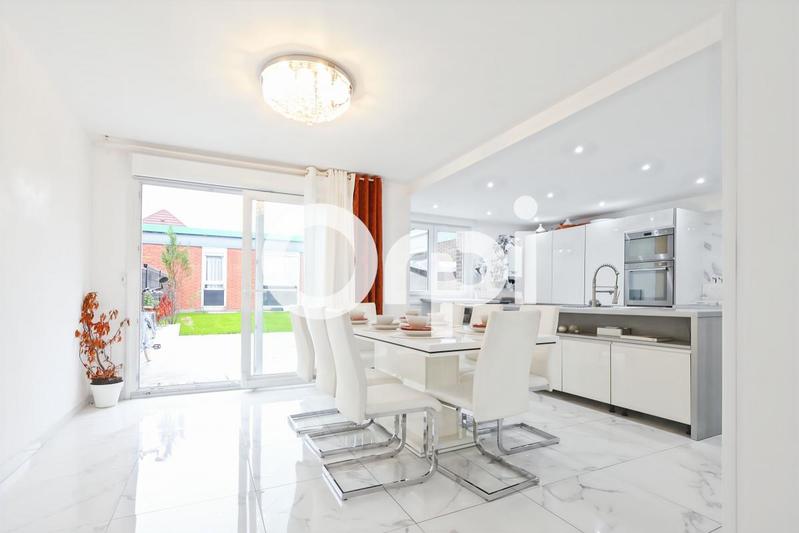 Maison - 134 m² - 5 pièces