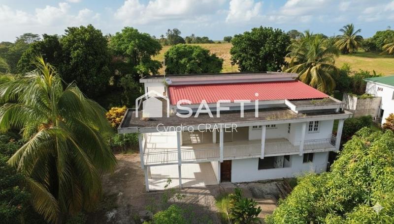 Maison - 254 m² - 4 pièces