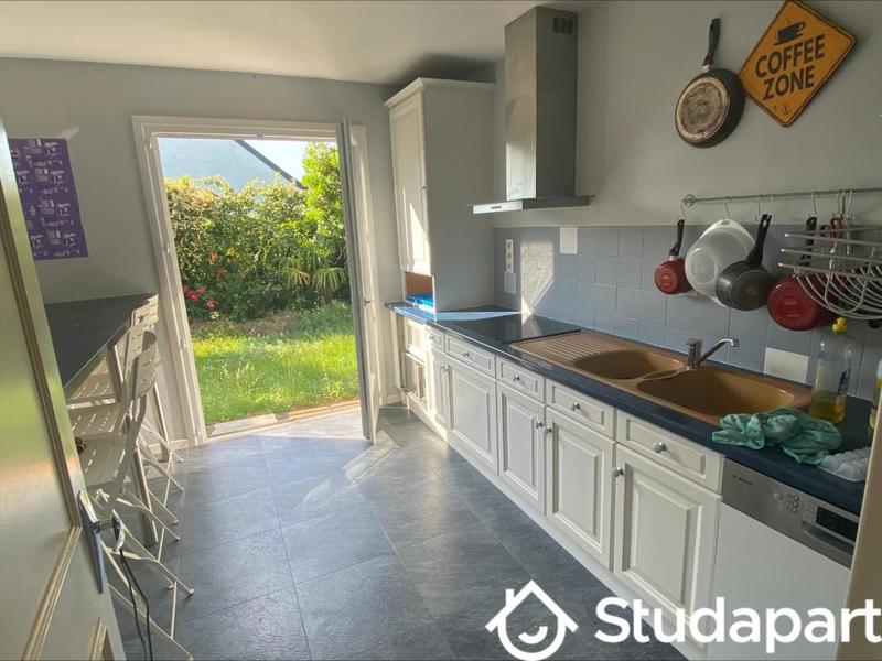 Chambre - 11 m² - 1 pièce