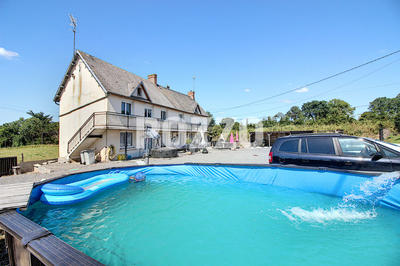 Maison - 167 m² - 6 pièces