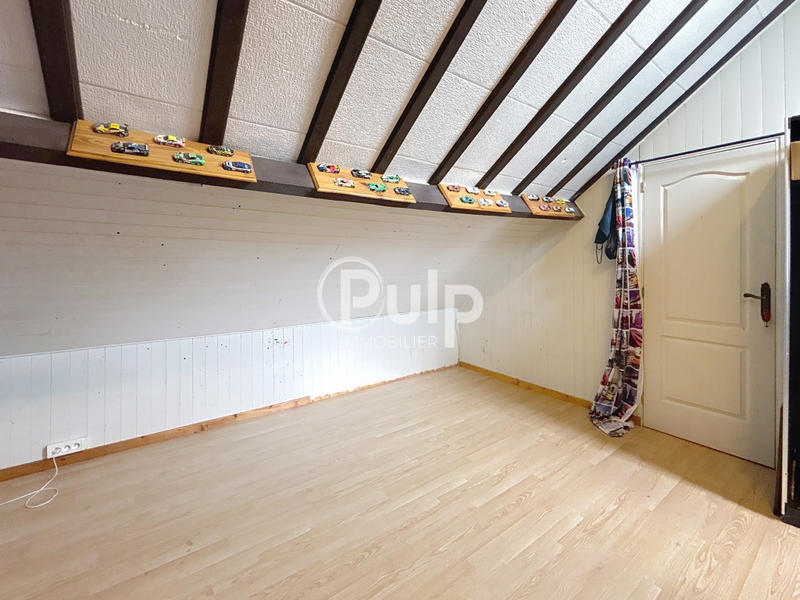 Maison - 159 m² - 6 pièces