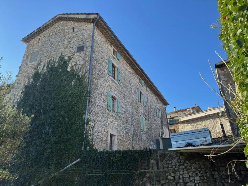 Maison de village - 139 m² - 8 pièces