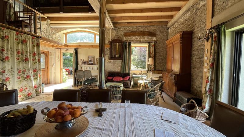 Maison bourgeoise - 300 m² - 12 pièces