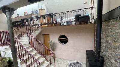 Appartement - 186 m² - 5 pièces