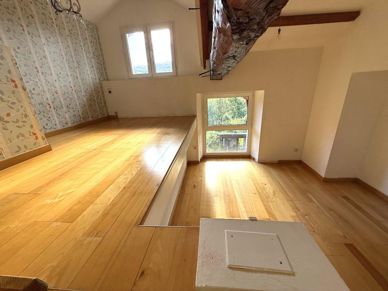 Maison - 194 m² - 7 pièces