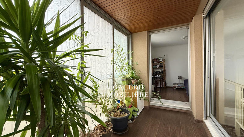 Appartement - 99 m² - 4 pièces