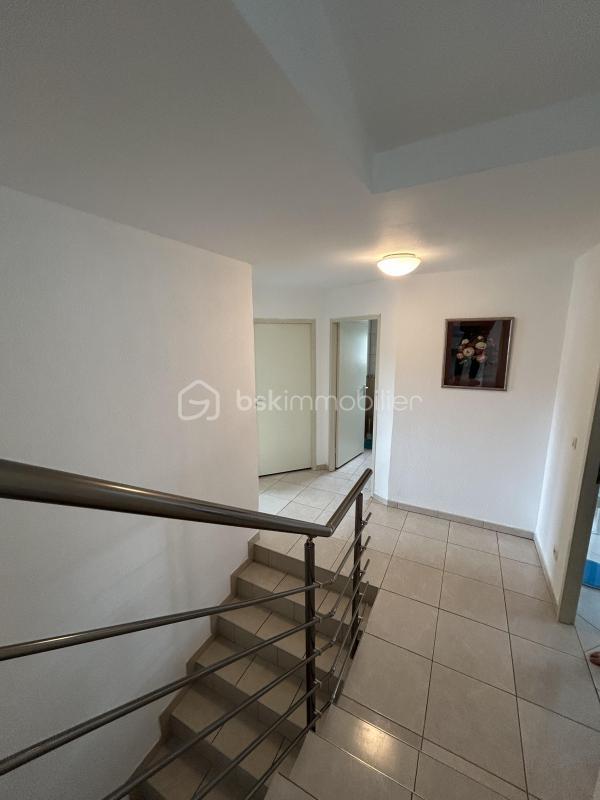 Maison - 157 m² - 8 pièces