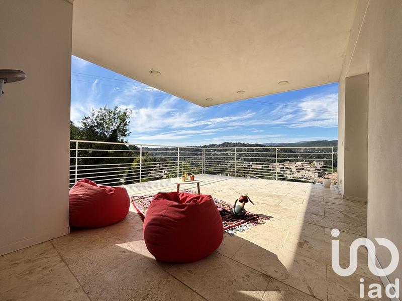 Maison de maîtres - 235 m² - 8 pièces