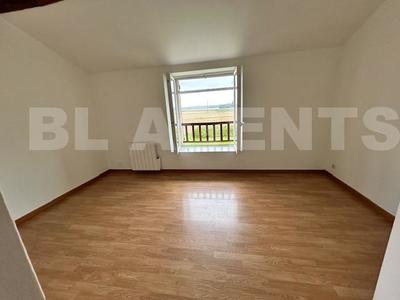 Maison - 60 m² - 3 pièces