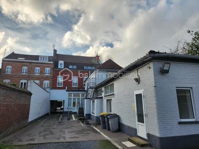 Immeuble - 450 m² - 16 pièces