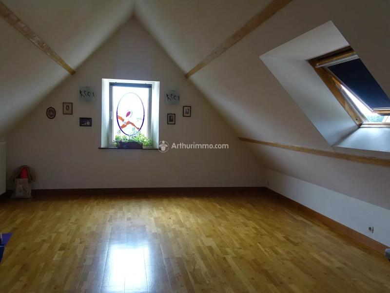 Maison - 180 m² - 6 pièces