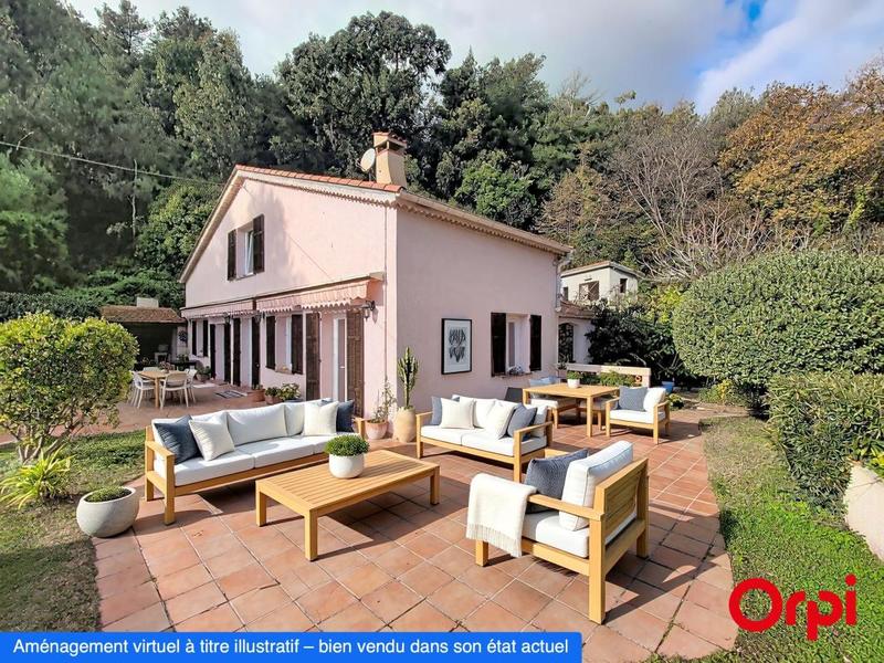 Maison - 155 m² - 6 pièces