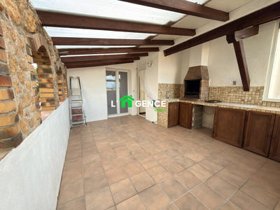 Appartement - 90 m² - 3 pièces