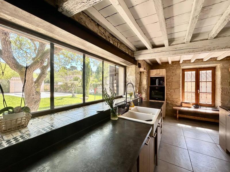 Bastide - 230 m² - 6 pièces