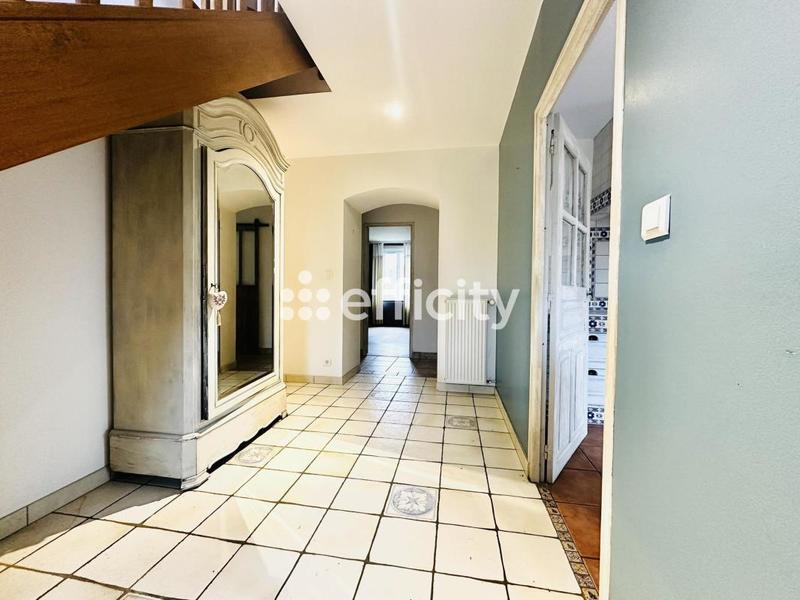 Longère - 225 m² - 8 pièces