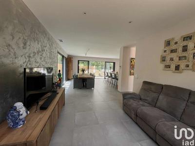 Maison - 145 m² - 5 pièces