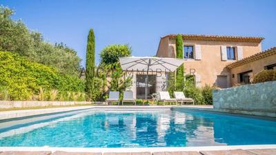 Maison - 190 m² - 4 pièces