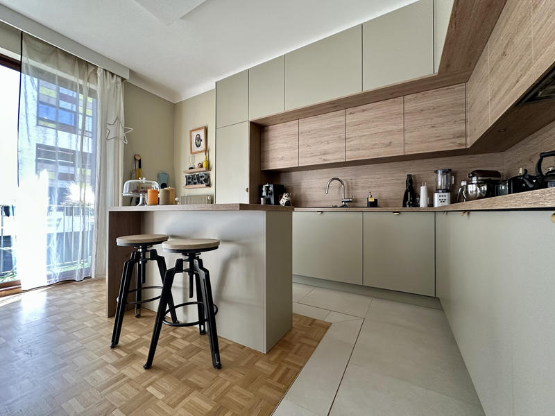 Appartement - 123 m² - 6 pièces