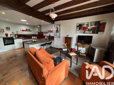 Maison - 120 m² - 4 pièces