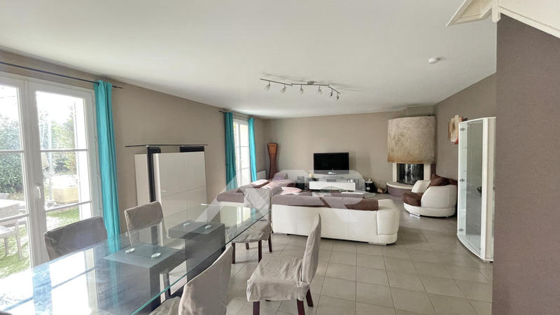 Maison - 130 m² - 6 pièces