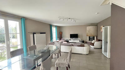 Maison - 130 m² - 6 pièces