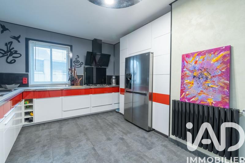 Maison - 145 m² - 6 pièces