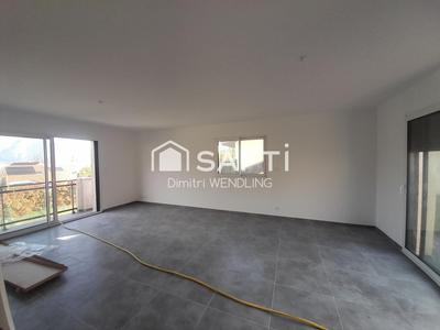 Maison - 105 m² - 4 pièces