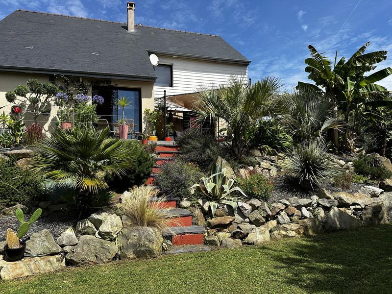 Maison - 200 m² - 7 pièces