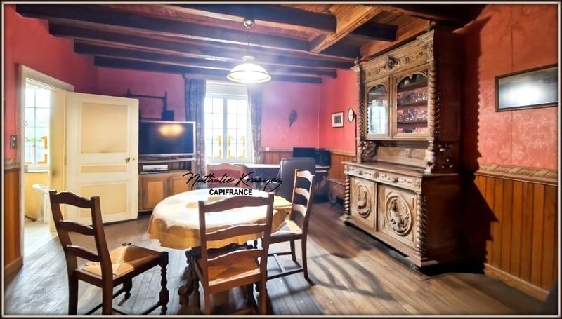 Maison - 243 m² - 8 pièces