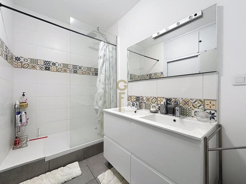 Appartement - 78 m² - 4 pièces