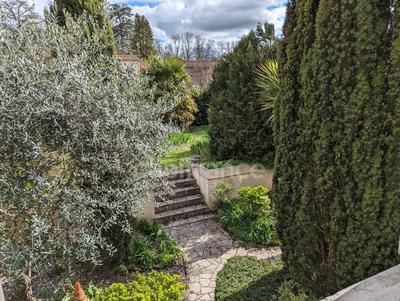 Maison de village - 158 m² - 10 pièces