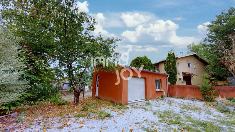 Maison - 181 m² - 8 pièces