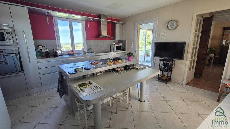 Maison - 138 m² - 6 pièces