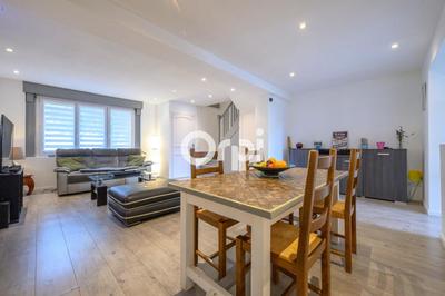 Maison - 82 m² - 4 pièces