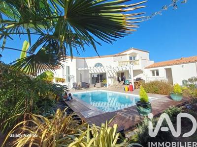 Maison de maîtres - 254 m² - 8 pièces