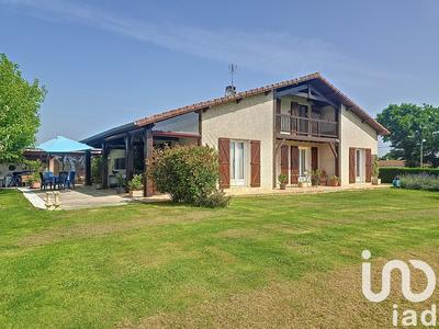 Maison de campagne - 235 m² - 7 pièces