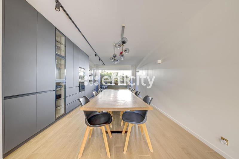 Appartement - 118 m² - 4 pièces