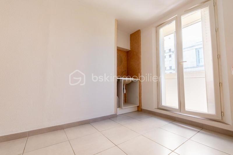 Appartement - 76 m² - 3 pièces