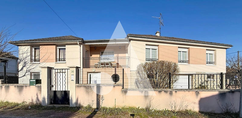 Maison - 191 m² - 7 pièces