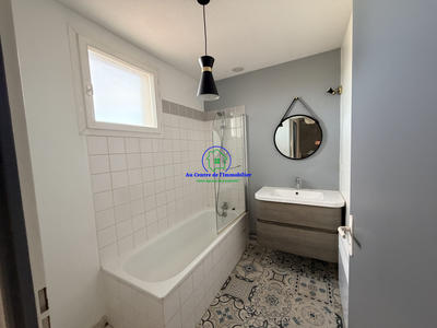 Villa - 80 m² - 4 pièces