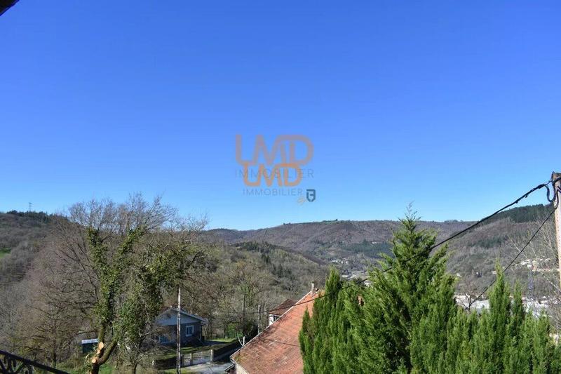 Maison - 114 m² - 6 pièces