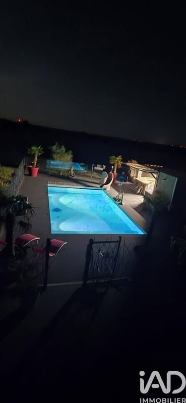 Maison de maîtres - 260 m² - 8 pièces