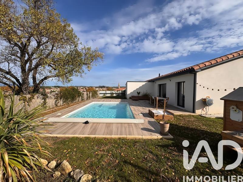 Maison - 98 m² - 4 pièces