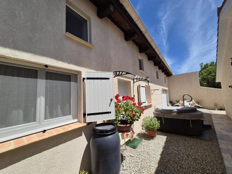 Maison - 200 m² - 6 pièces