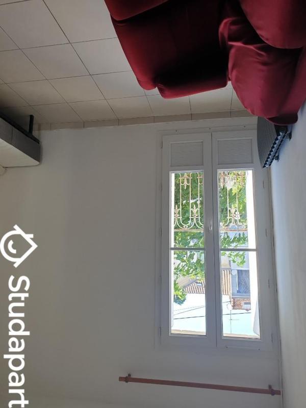 Chambre - 13 m² - 1 pièce