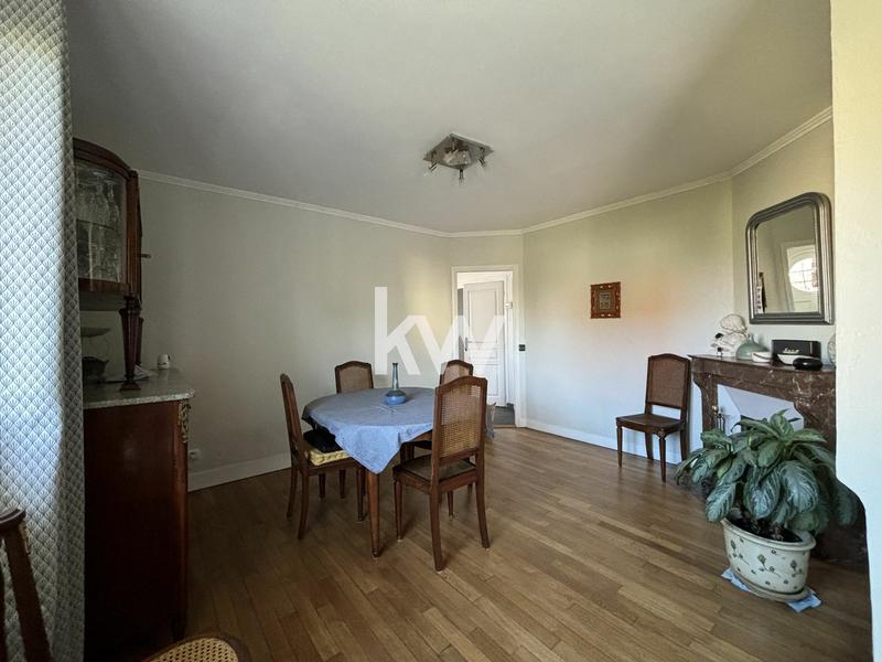 Maison - 147 m² - 7 pièces