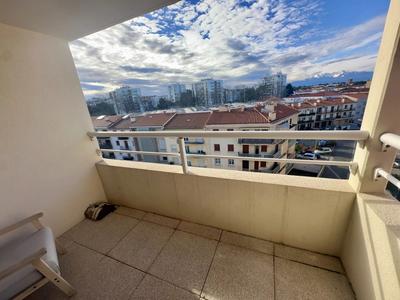 Appartement - 87 m² - 4 pièces