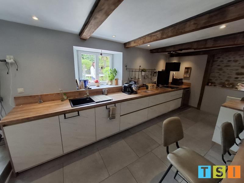 Maison - 264 m² - 8 pièces